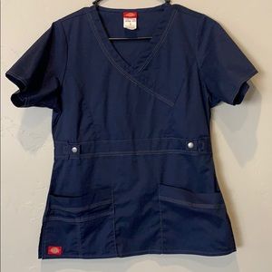 Dickies Gen Flex scrub top